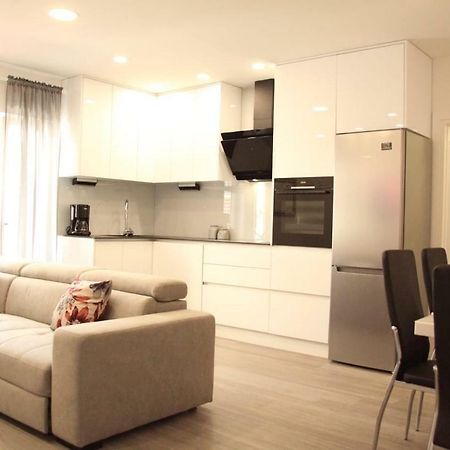Apartments Holiday Baška Voda Zewnętrze zdjęcie