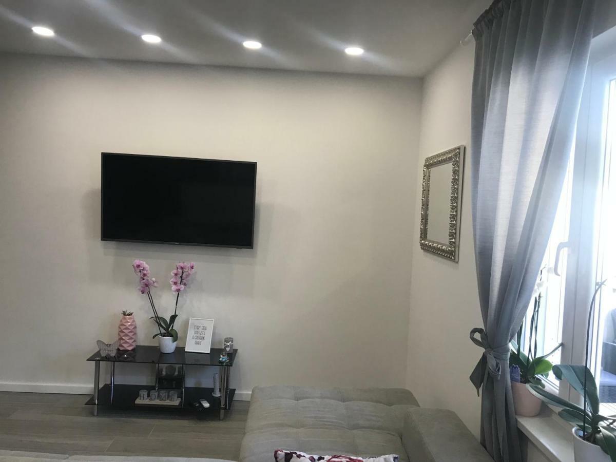 Apartments Holiday Baška Voda Zewnętrze zdjęcie
