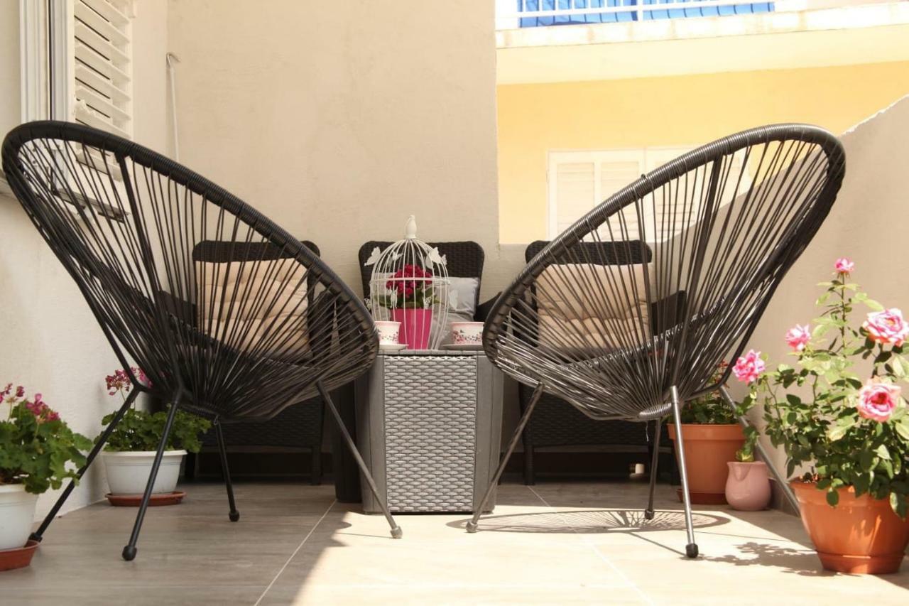 Apartments Holiday Baška Voda Zewnętrze zdjęcie